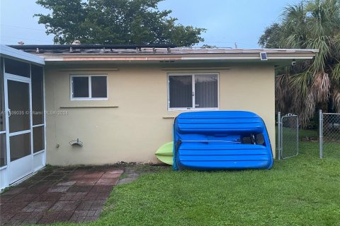 Casa en venta en Miami Lakes, Florida, 3 dormitorios, 109.9 m2 № 1310976 - foto 26