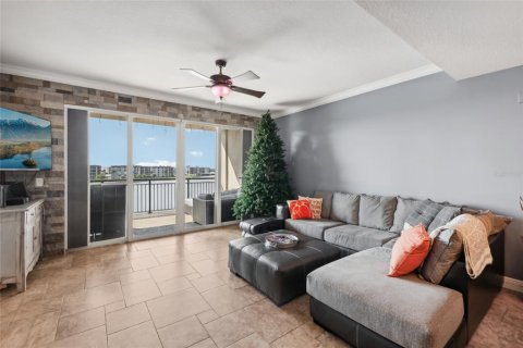 Condominio en venta en Cocoa Beach, Florida, 3 dormitorios, 167.69 m2 № 1379557 - foto 12