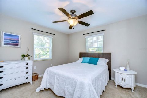 Casa en venta en Tampa, Florida, 3 dormitorios, 136.19 m2 № 1379558 - foto 19