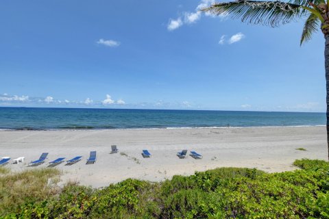 Condo in Boca Raton, Florida, 3 bedrooms  № 1139476 - photo 1