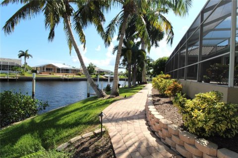 Villa ou maison à vendre à Punta Gorda, Floride: 3 chambres, 226.31 m2 № 1322175 - photo 27