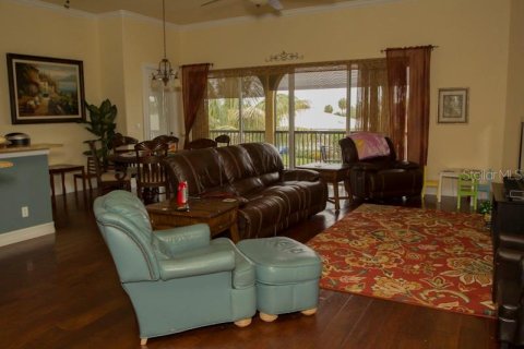 Villa ou maison à vendre à Punta Gorda, Floride: 4 chambres, 320.42 m2 № 1322207 - photo 21