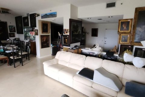 Condominio en venta en Aventura, Florida, 2 dormitorios, 213.49 m2 № 1332298 - foto 14