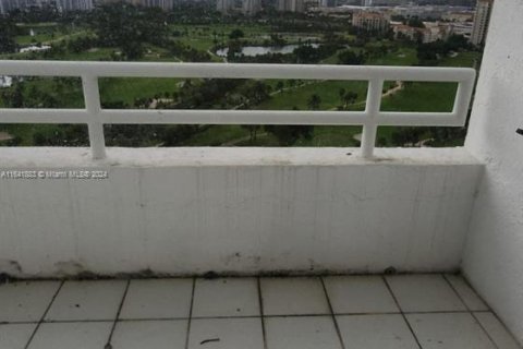 Condominio en venta en Aventura, Florida, 2 dormitorios, 213.49 m2 № 1332298 - foto 22