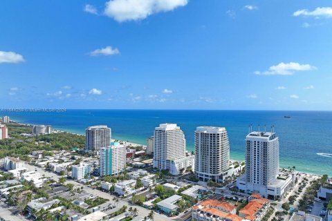 Condominio en venta en Fort Lauderdale, Florida, 1 dormitorio, 54.25 m2 № 1332299 - foto 4