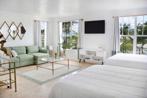 Hotel en venta en Miami Beach, Florida № 980827 - foto 3