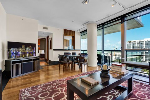 Condo in Miami Beach, Florida, 1 bedroom  № 963437 - photo 27