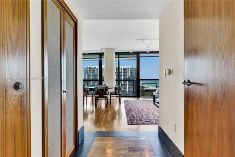 Copropriété à vendre à Miami Beach, Floride: 1 chambre, 76.27 m2 № 963437 - photo 20