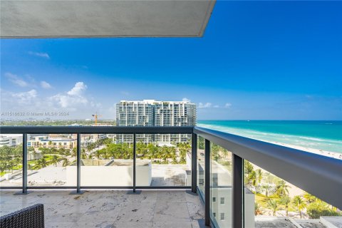 Copropriété à vendre à Miami Beach, Floride: 1 chambre, 76.27 m2 № 963437 - photo 1