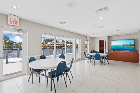 Copropriété à vendre à Fort Lauderdale, Floride: 2 chambres, 104.05 m2 № 1224451 - photo 5