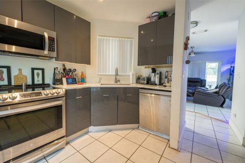 Casa en venta en Margate, Florida, 3 dormitorios, 115.94 m2 № 1182277 - foto 15