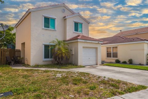 Villa ou maison à vendre à Margate, Floride: 3 chambres, 115.94 m2 № 1182277 - photo 21