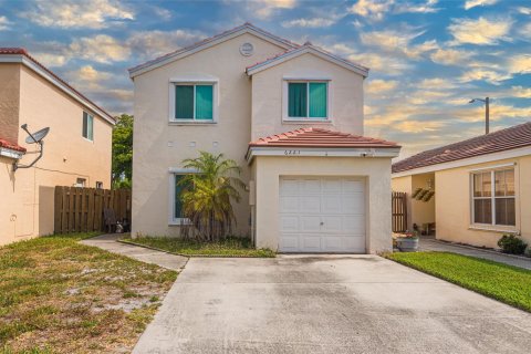 Villa ou maison à vendre à Margate, Floride: 3 chambres, 115.94 m2 № 1182277 - photo 22