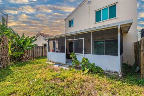 Casa en venta en Margate, Florida, 3 dormitorios, 115.94 m2 № 1182277 - foto 1