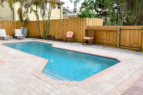 Casa en venta en Coconut Creek, Florida, 3 dormitorios, 133.22 m2 № 1182235 - foto 13