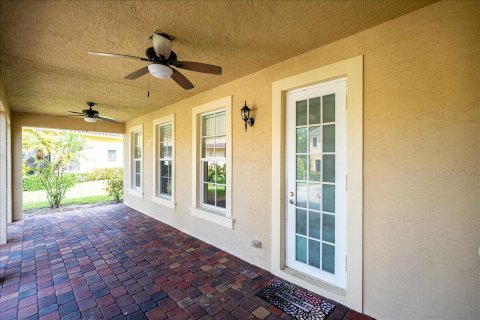 Casa en venta en Jupiter, Florida, 4 dormitorios, 294.13 m2 № 1182237 - foto 3