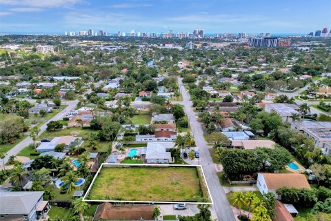 Land in Oakland Park, Florida № 956394 - photo 13