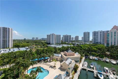 Copropriété à vendre à Aventura, Floride: 2 chambres, 160.72 m2 № 1208303 - photo 15