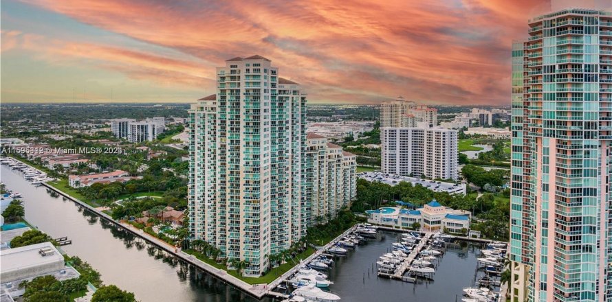 Condo in Aventura, Florida, 2 bedrooms  № 1208303