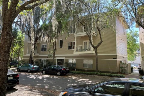 Copropriété à vendre à Gainesville, Floride: 2 chambres, 101.08 m2 № 1379903 - photo 2