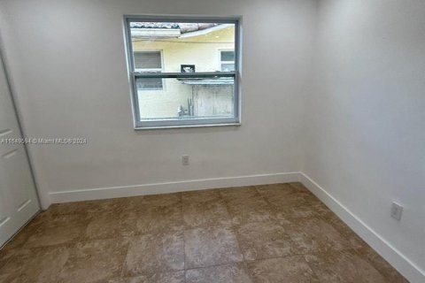 Villa ou maison à louer à Miami, Floride: 3 chambres, 211.07 m2 № 1332753 - photo 28