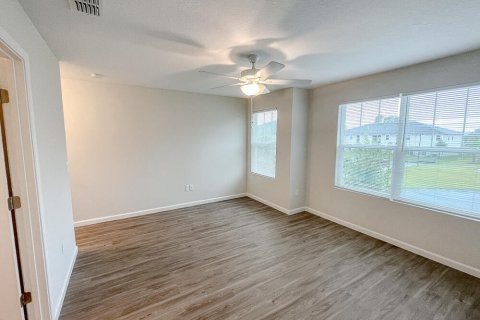 Villa ou maison à louer à Jacksonville, Floride: 4 chambres, 143.91 m2 № 829551 - photo 7