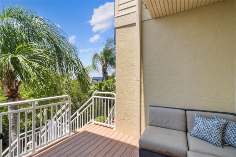 Adosado en venta en Tampa, Florida, 3 dormitorios, 235.97 m2 № 1318344 - foto 16