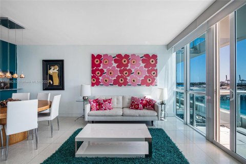 Condominio en venta en Miami Beach, Florida, 2 dormitorios, 98.29 m2 № 1319103 - foto 18