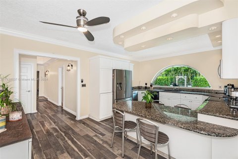 Villa ou maison à vendre à Miramar, Floride: 5 chambres, 256.22 m2 № 1175745 - photo 20