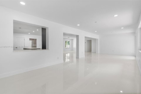 Casa en venta en Hollywood, Florida, 4 dormitorios, 161.09 m2 № 1396138 - foto 7