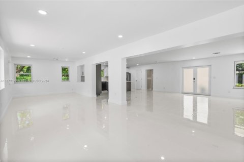 Casa en venta en Hollywood, Florida, 4 dormitorios, 161.09 m2 № 1396138 - foto 11