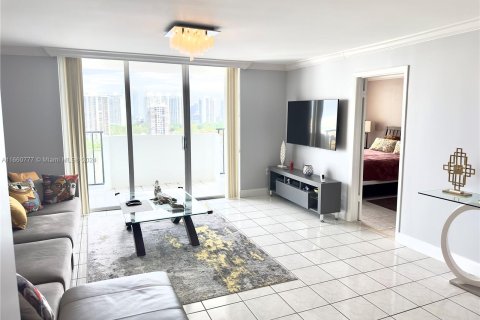 Copropriété à louer à Aventura, Floride: 2 chambres, 99.68 m2 № 1367231 - photo 3