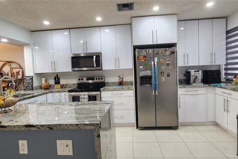 Adosado en venta en Weston, Florida, 3 dormitorios, 145.3 m2 № 1367261 - foto 8