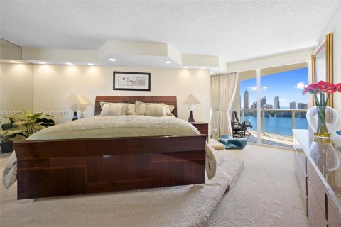 Condominio en venta en Aventura, Florida, 3 dormitorios, 229.47 m2 № 940595 - foto 26
