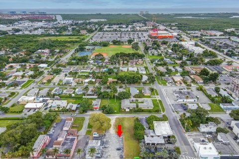 Terreno en venta en Dania Beach, Florida № 1177479 - foto 9