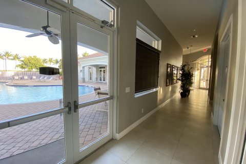 Villa ou maison à vendre à Riviera Beach, Floride: 4 chambres, 189.52 m2 № 1016258 - photo 5