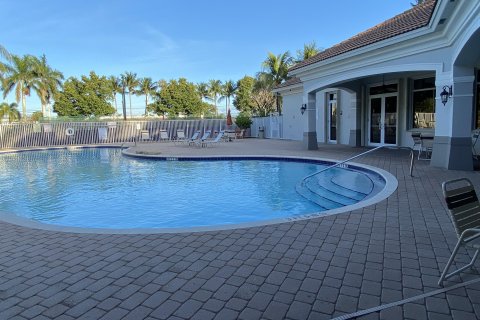 Villa ou maison à vendre à Riviera Beach, Floride: 4 chambres, 189.52 m2 № 1016258 - photo 11