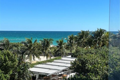 Condo in Miami Beach, Florida, 1 bedroom  № 783230 - photo 27