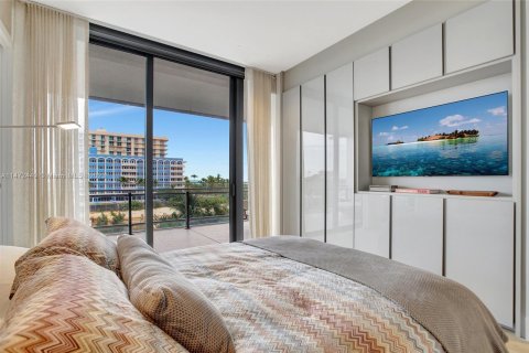 Condo in Miami Beach, Florida, 1 bedroom  № 783230 - photo 17