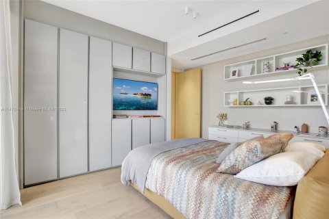 Condo in Miami Beach, Florida, 1 bedroom  № 783230 - photo 16