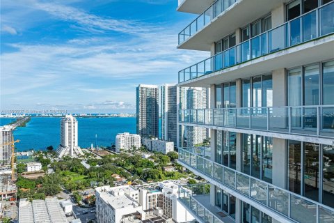 Condominio en venta en Miami, Florida, 3 dormitorios, 296.64 m2 № 1437042 - foto 29