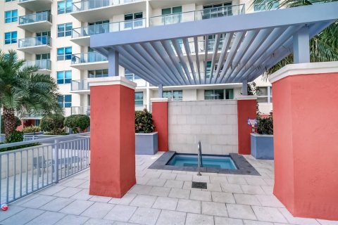 Copropriété à vendre à Miami, Floride: 2 chambres, 105.91 m2 № 495324 - photo 8