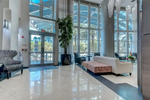 Condominio en venta en Miami, Florida, 2 dormitorios, 105.91 m2 № 495324 - foto 24