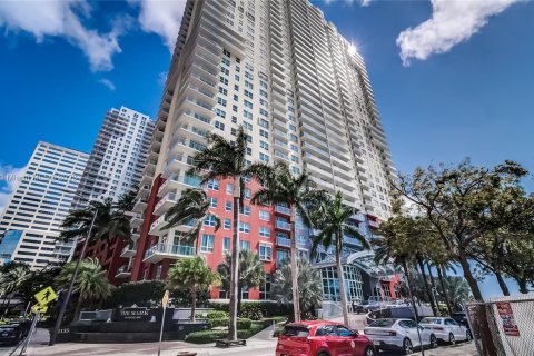 Condominio en venta en Miami, Florida, 2 dormitorios, 105.91 m2 № 495324 - foto 14