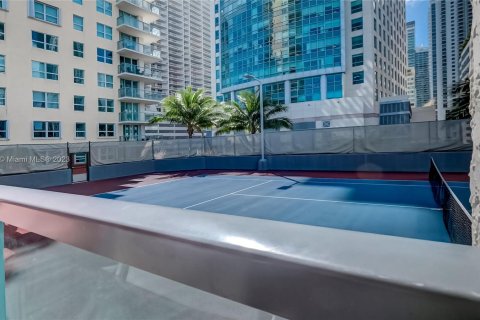 Condominio en venta en Miami, Florida, 2 dormitorios, 105.91 m2 № 495324 - foto 22