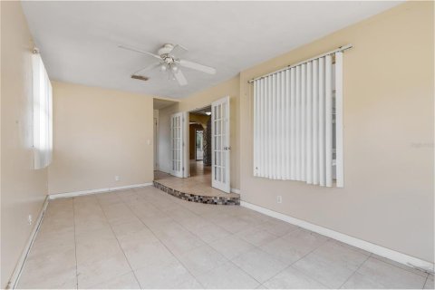 House in Edgewater, Florida 3 bedrooms, 115.94 sq.m. № 1366004 - photo 26