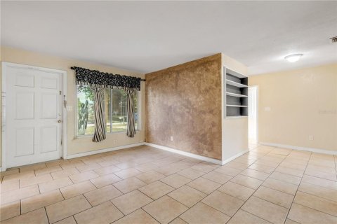 House in Edgewater, Florida 3 bedrooms, 115.94 sq.m. № 1366004 - photo 9