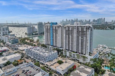 Condominio en venta en Miami Beach, Florida, 3 dormitorios, 164.44 m2 № 959663 - foto 4