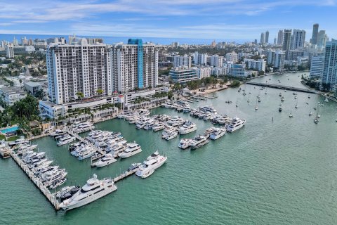 Condominio en venta en Miami Beach, Florida, 3 dormitorios, 164.44 m2 № 959663 - foto 13