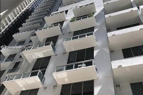 Condominio en venta en Miami, Florida, 1 dormitorio, 99.03 m2 № 1406013 - foto 13